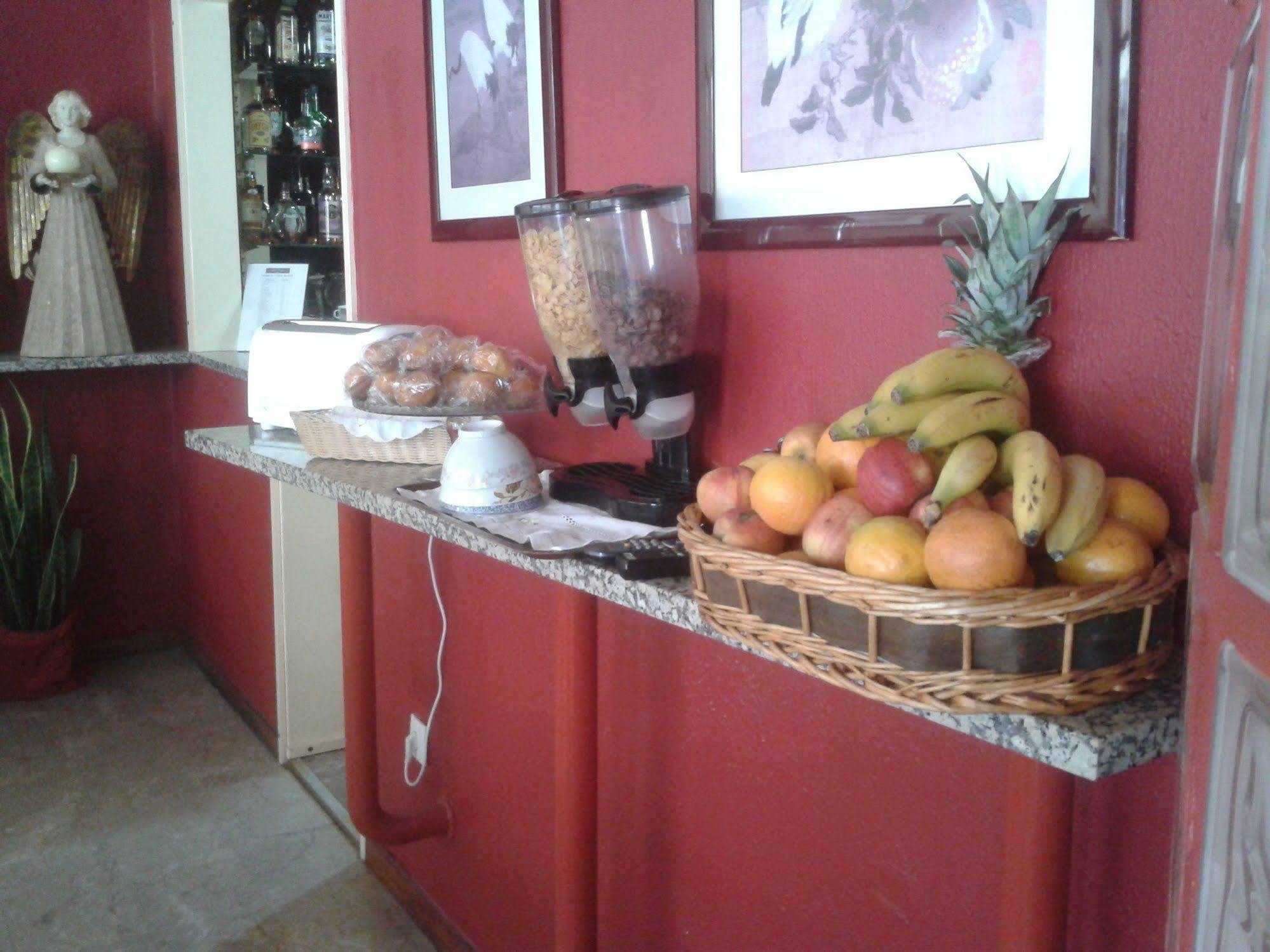Hotel Dom 2*