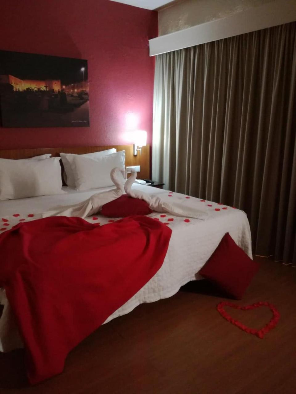 Dom Hotel