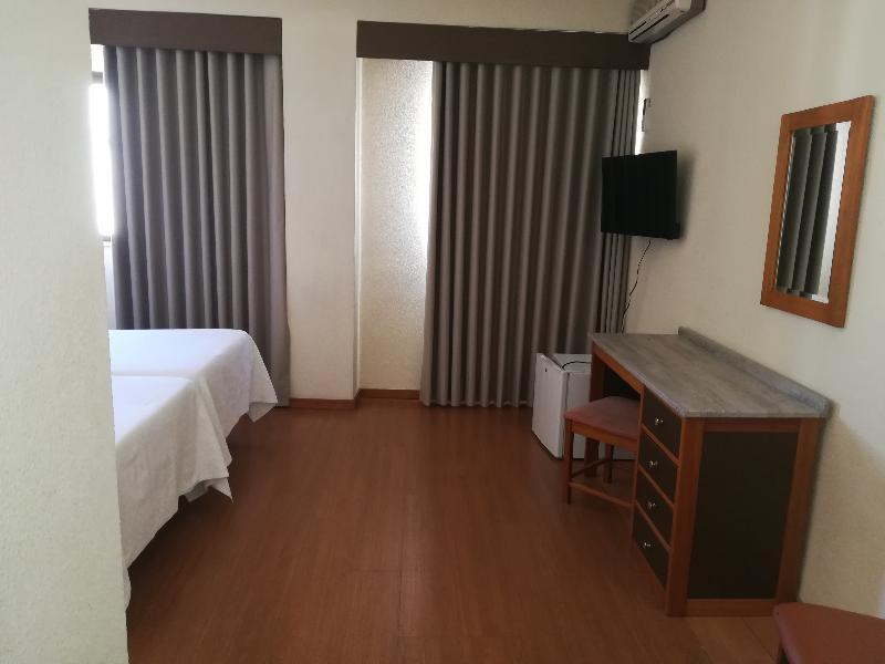 Hotel Dom 2*